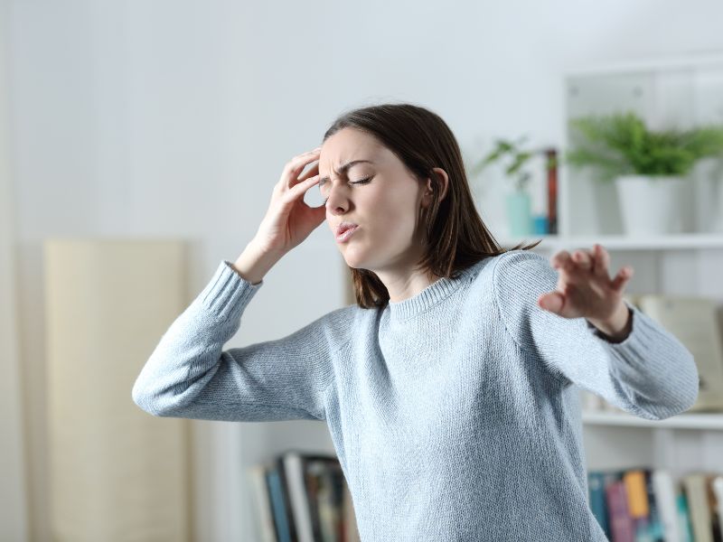 Chóng mặt khi mang thai 3 tháng đầu có nguy hiểm không?