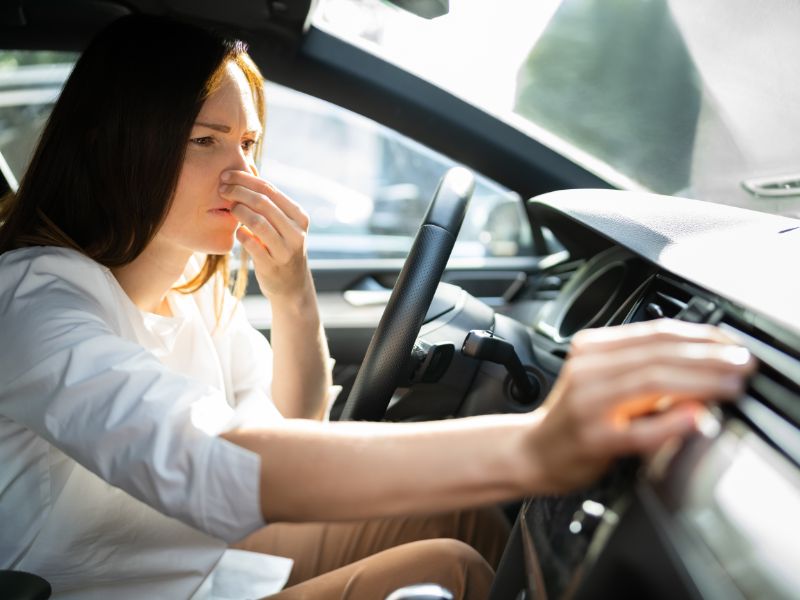 Khử Mùi Nội Thất Ô Tô Hiệu Quả: Giải Pháp Toàn Diện Từ AirProce