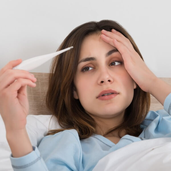 Dấu hiệu nhiễm virus RSV ở người lớn khỏe mạnh_4