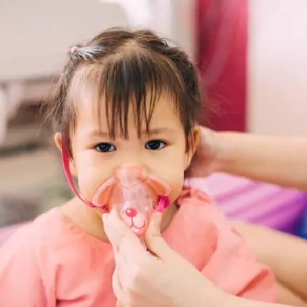 Những trẻ nào có nguy cơ cao mắc viêm phổi_4