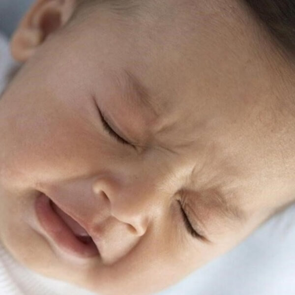 Triệu chứng viêm phế quản do RSV ở trẻ sơ sinh_6