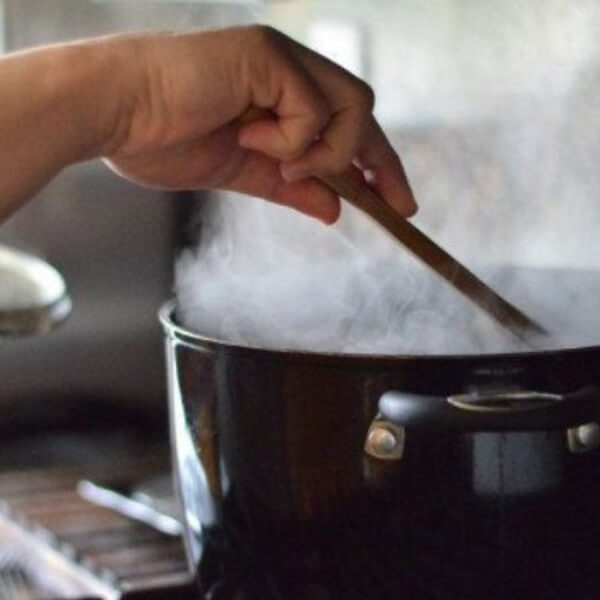 Lưu ý về cách khử mùi cháy khét trong nhà_4