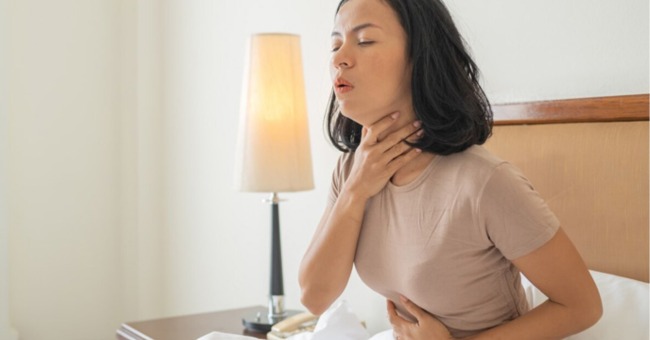 Lý do nằm phòng điều hoà bị khô họng và cách khắc phục_1