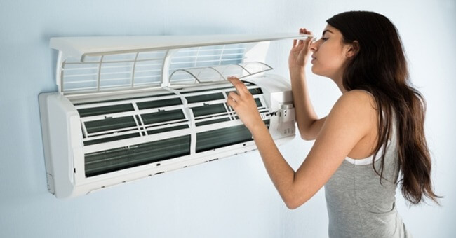Phòng điều hoà có mùi hôi Nguyên nhân và cách khắc phục_1