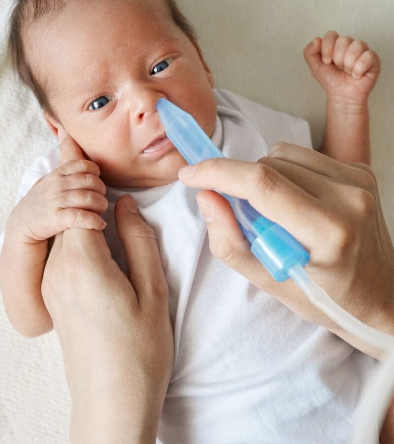 Trẻ em bị nghẹt mũi, khó thở khi ngủ phải làm sao_